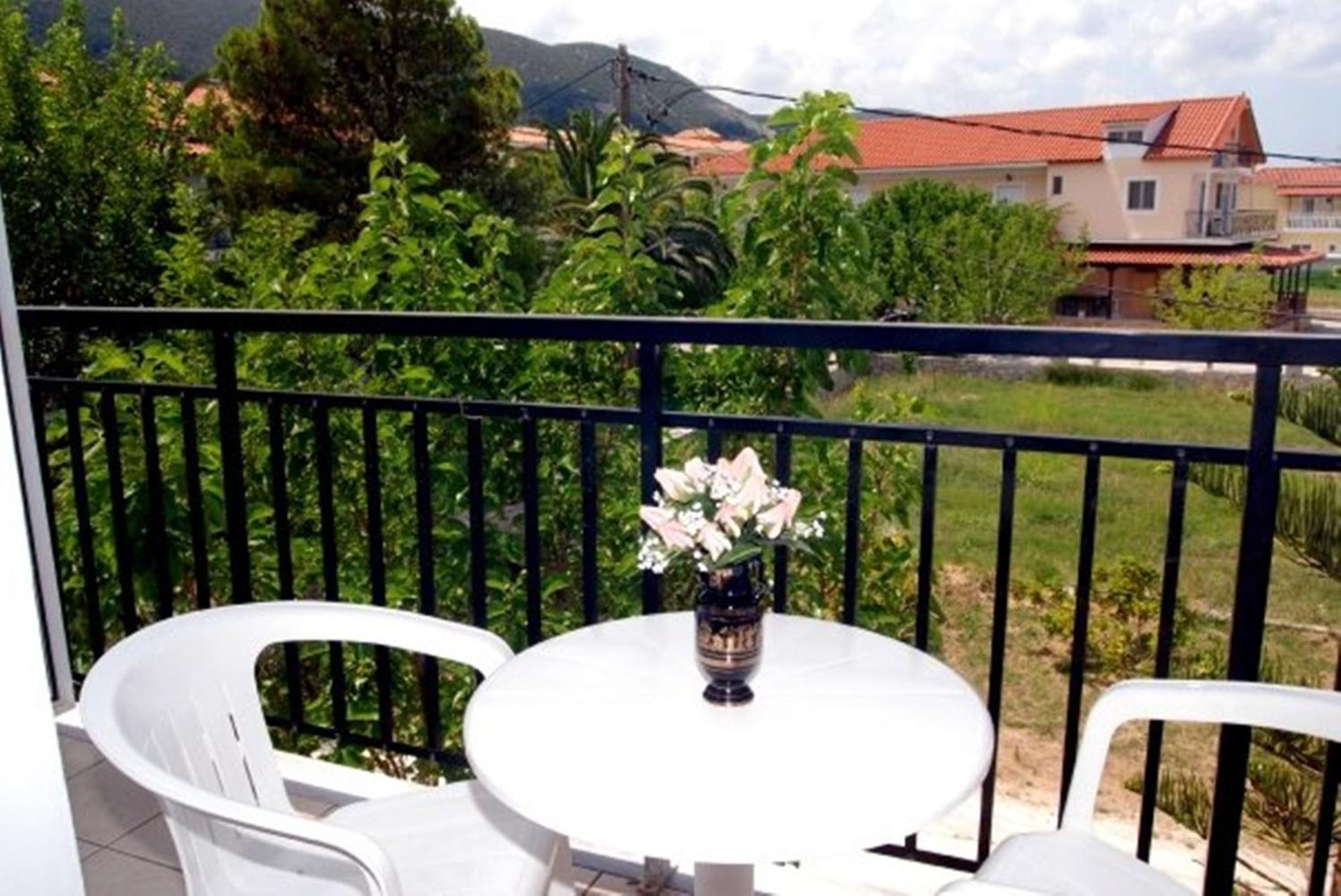 Anthi Studios & Apartments Alykes  Ruang foto