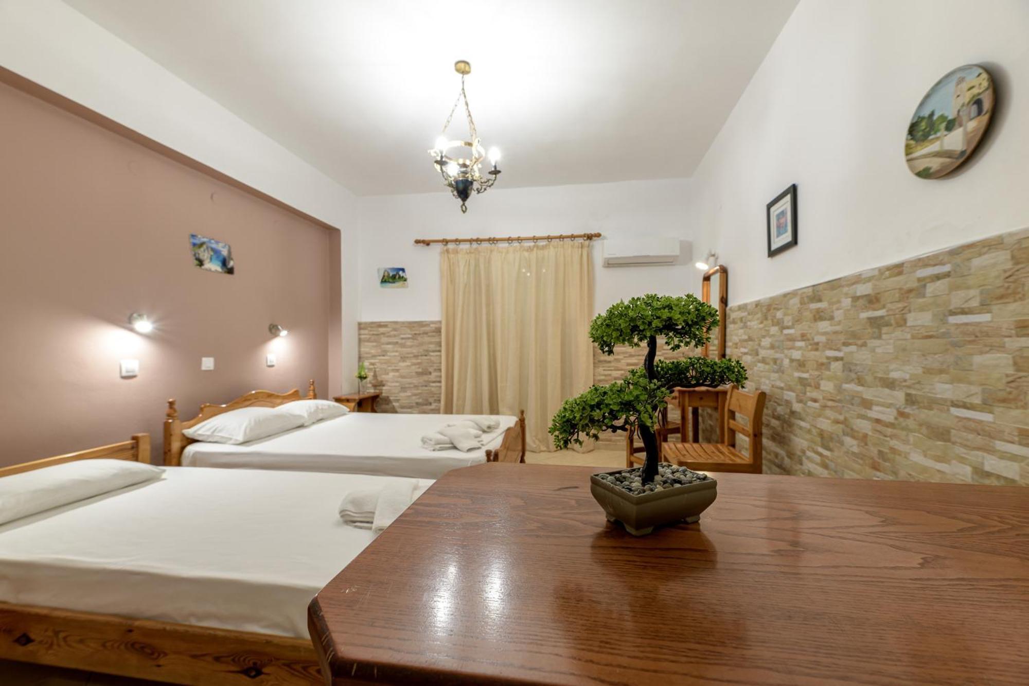 Anthi Studios & Apartments Alykes  Bagian luar foto