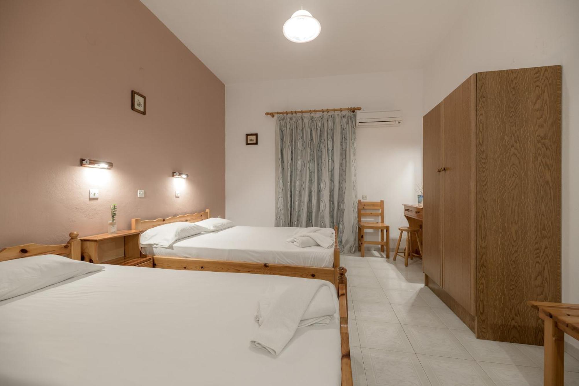 Anthi Studios & Apartments Alykes  Bagian luar foto