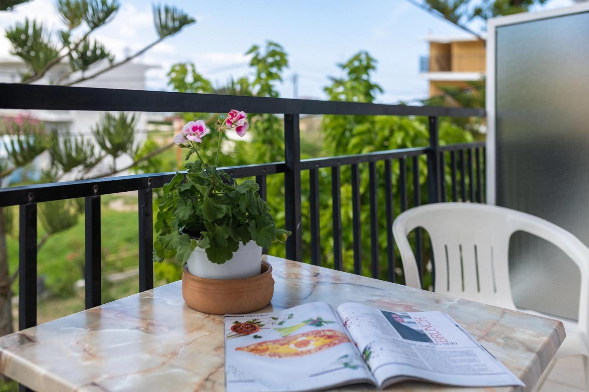 Anthi Studios & Apartments Alykes  Bagian luar foto