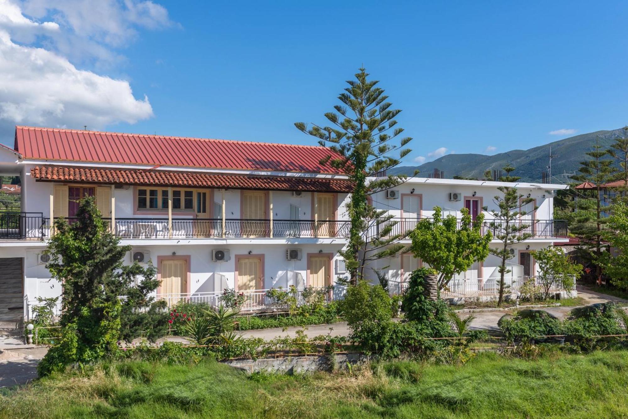 Anthi Studios & Apartments Alykes  Bagian luar foto