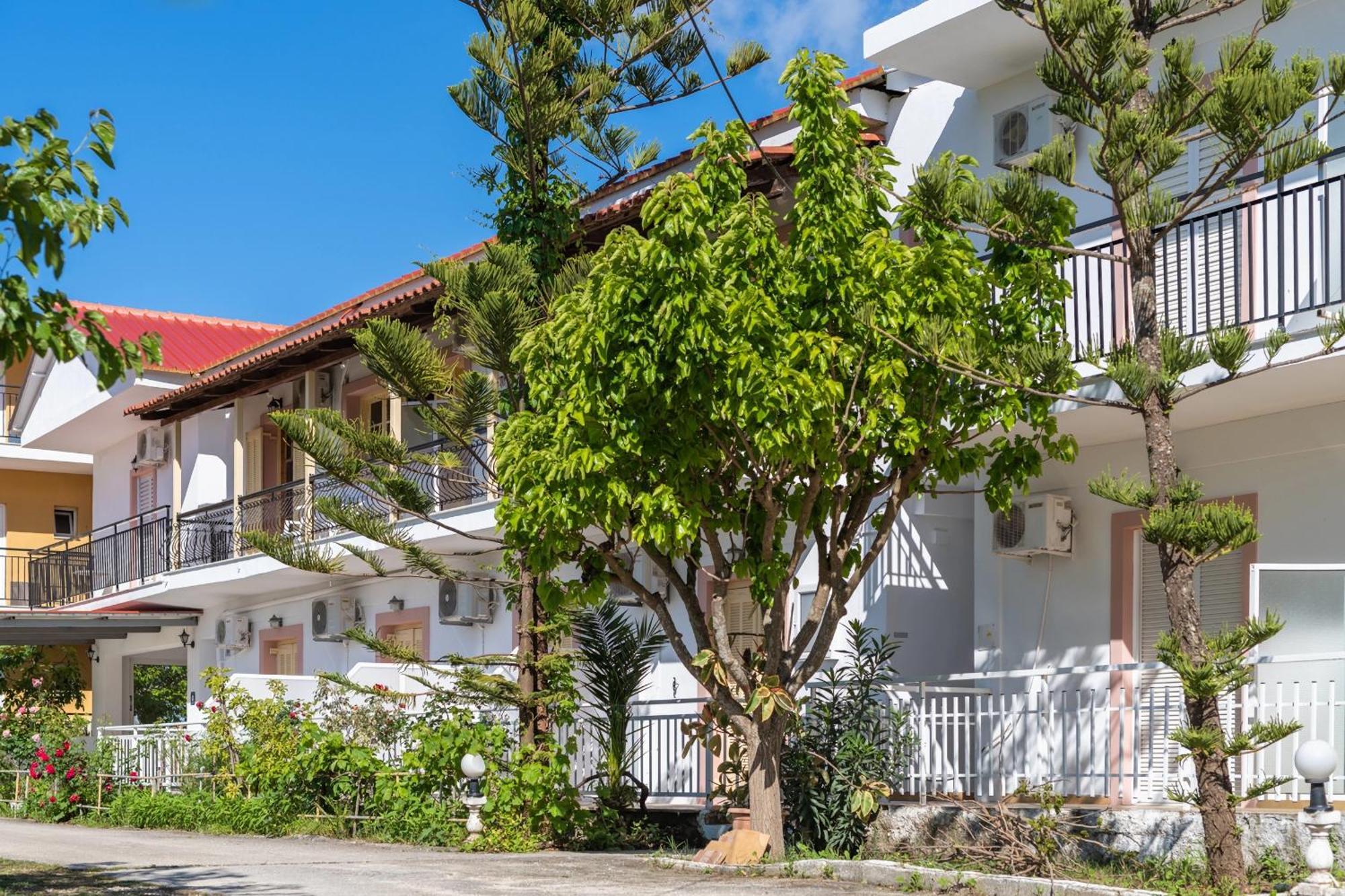Anthi Studios & Apartments Alykes  Bagian luar foto
