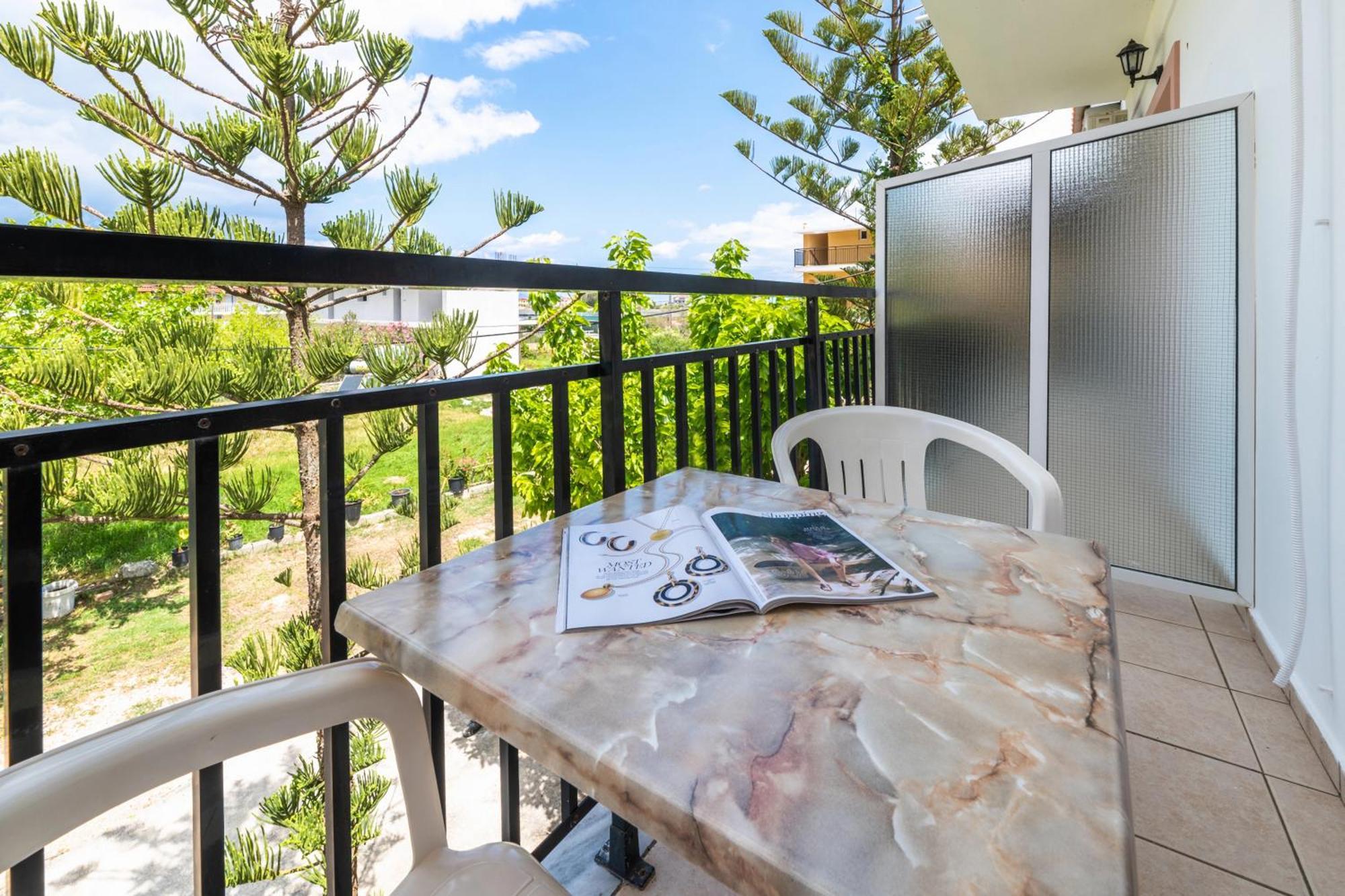 Anthi Studios & Apartments Alykes  Bagian luar foto