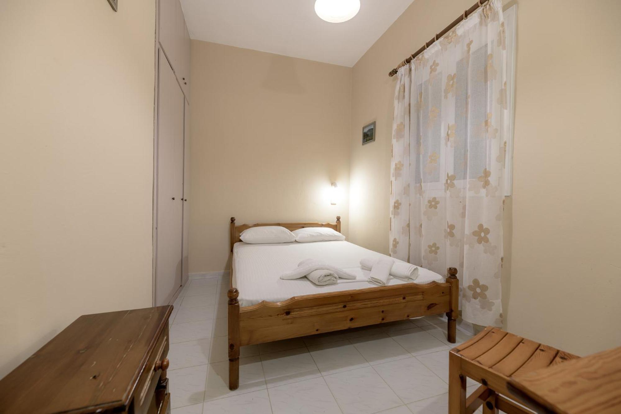Anthi Studios & Apartments Alykes  Bagian luar foto