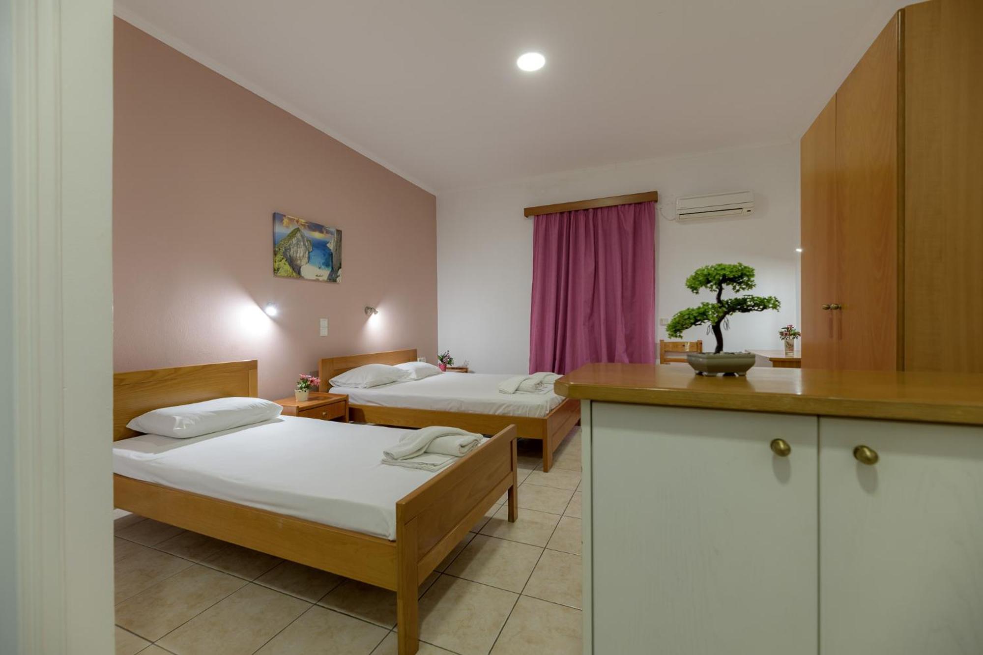 Anthi Studios & Apartments Alykes  Bagian luar foto