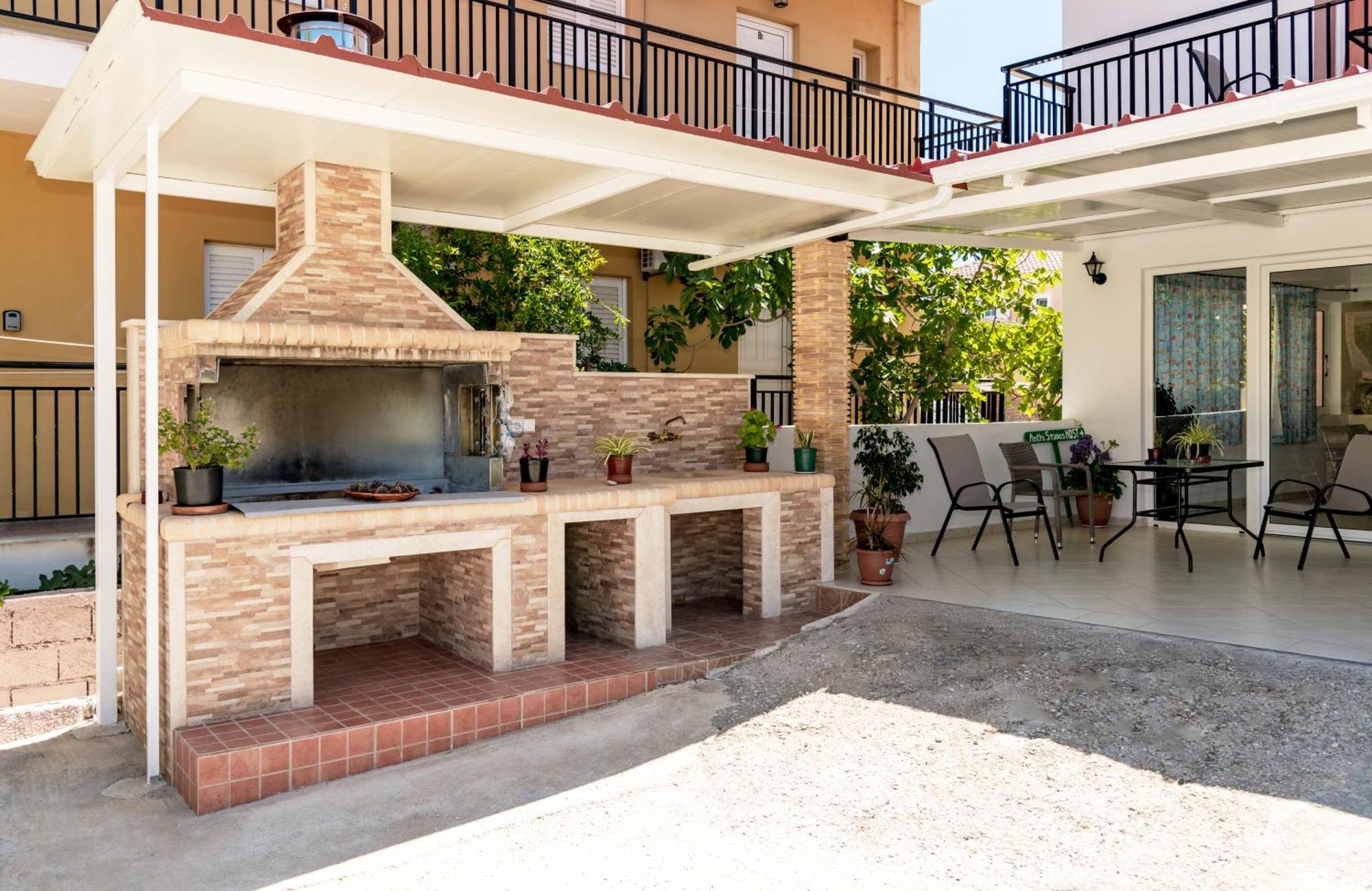 Anthi Studios & Apartments Alykes  Bagian luar foto