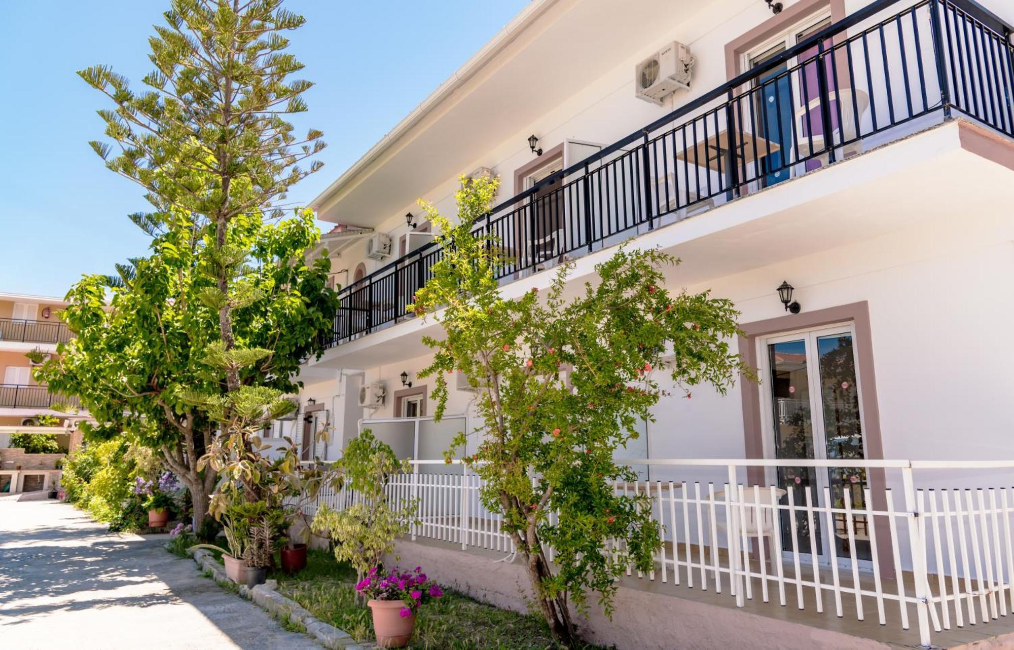Anthi Studios & Apartments Alykes  Bagian luar foto